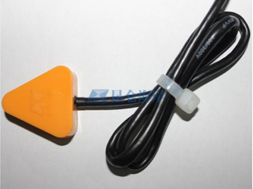 BT-123系列磁力表貼溫度傳感器